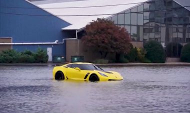 Nor'easter brings floods and travel chaos to U.S. Northeast