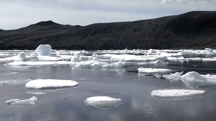 Andean Glacial Lakes Risk Overflow