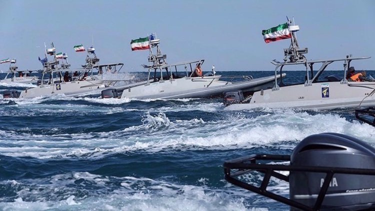 Iran targets U.S. ships in Hormuz