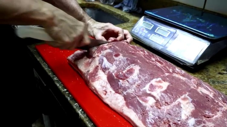 Brazil restaurants expect meat price drop