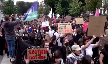 French student protests escalate nationwide