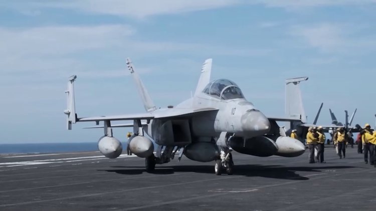 Boeing secures U.S. Navy fighter jet deal